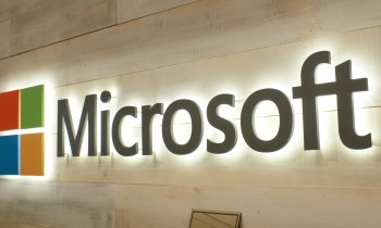 Microsoft Corporation (MSFT) Fixes Issues In Lumia 950 And 950 XL Phones