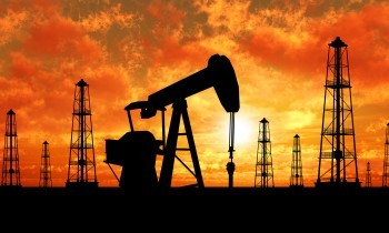 Oil Edgеѕ Higher, Adding Tо This Wееk’ѕ Sizаblе Gains