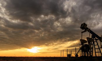 Oil Rigs Increase as Crude Oil Ends Miserable Month