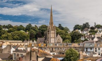 UK House Price Growth Hits 6-Year High