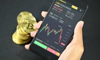 U.S. Stablecoins Hit Record Highs, Yet Regulation Still Falls Short